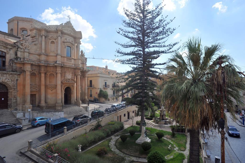 Kalote' Apartments Noto Exterior foto